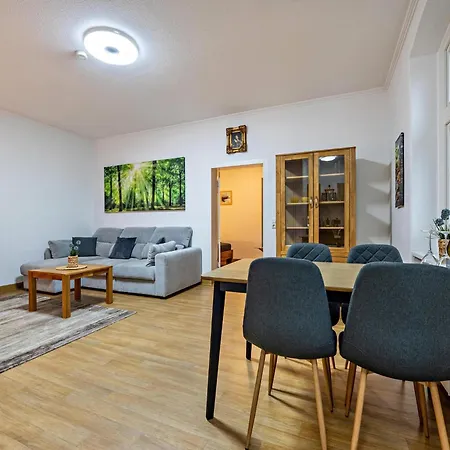 Apartment In Der Mecklenburger Seenplatte, Cleaning Included *